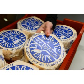 Vente en ligne de l'Abbaye de Cîteaux, un fromage de vache Monastique de côte d'Or
